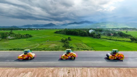 Chạy đua với thời gian trên cao tốc Quảng Ngãi - Hoài Nhơn