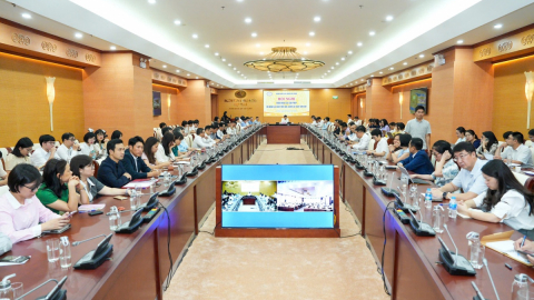 NHNN bàn giải pháp giảm lãi suất cho vay