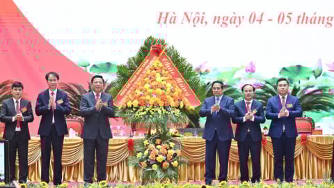 Đoàn kết, thống nhất, phản ứng chính sách linh hoạt, thực hiện thành công 3 đột phá chiến lược