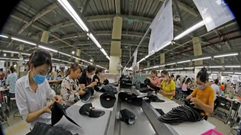 ADB hạ dự báo tăng trưởng của Việt Nam xuống 6,3% trong năm 2025
