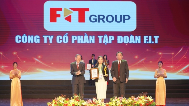 F.I.T Group xuất sắc đón nhận giải thưởng 'Top 10 Thương hiệu Việt Nam xuất sắc 2024'