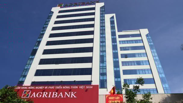 Agribank được vinh danh là 'Ngân hàng cung cấp dịch vụ ngoại tệ tốt nhất Việt Nam năm 2025' 