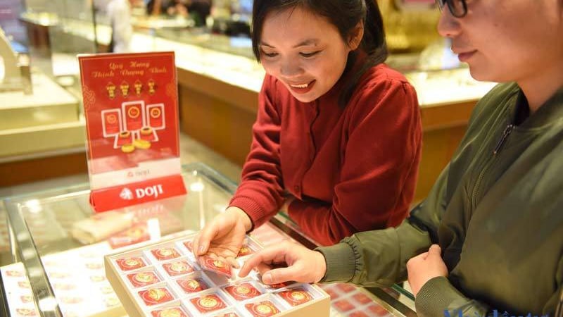 Thị trường vàng 'nóng' trở lại