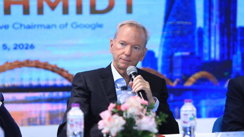 Cựu Chủ tịch, Tổng giám đốc Google:  Việt Nam hoàn toàn có tiềm năng để dẫn đầu về AI trong tương lai