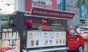 Highlands Coffee đổ bộ đường phố Hà Nội: Đầu tư hẳn ô tô lưu động, giá rẻ hơn 16.000 đồng