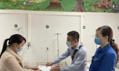 Đoàn Thanh niên Tạp chí Nhà đầu tư trao tặng 30 triệu đồng đến bệnh nhân Bệnh viện Việt Đức