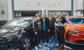 VinFast bàn giao ô tô điện cho khách hàng ở Mỹ