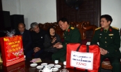 Hà Nội tổ chức đưa bộ đội về ăn Tết cùng với Nhân dân