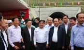 Thủ tướng thăm công trình hầm đường bộ Đèo Cả
