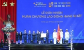 Tân Á Đại Thành kỷ niệm 25 năm thành lập và đón nhận Huân chương Lao động hạng Nhất