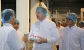 Đại sứ Mỹ tới thăm Nhà máy Sữa Vinamilk