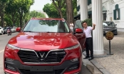 Ông Nguyễn Duy Hưng SSI nhận xe VinFast, cảm nhận 'hơn cả một chiếc xe'