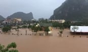 Nước nhấn chìm nhà dân ở vùng rốn lũ Quảng Bình