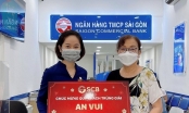 SCB trao thưởng cho khách hàng trúng giải chương trình ‘Tết Vinh Hoa - Xuân Phú Quý’