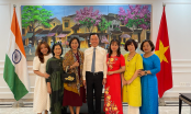 Đoàn doanh nghiệp Việt Nam dự hội chợ tơ lụa quốc tế Ấn Độ lần thứ 11