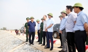 Chủ tịch Hà Tĩnh: 'Đặt nhiệm vụ bảo vệ tính mạng, tài sản của người dân lên trên hết'