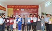Vicoland trao sổ đỏ cho cư dân nhà ở xã hội tại Huế