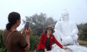 Du khách chen chân lên đỉnh Bàn Cờ sau khi tỷ phú Bill Gates đến thưởng trà