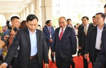Thủ tướng Nguyễn Xuân Phúc dự Hội nghị Gặp mặt các nhà đầu tư Xuân Kỷ Hợi tại Nghệ An