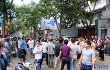 Đà Nẵng: Dân bao vây nhà riêng của Giám đốc Công ty TNHH Sản xuất và Thương mại Bách Đạt đòi đất