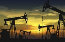 Giá dầu xuống dưới 0 USD: Ngành dầu khí thế giới hỗn loạn thế nào?
