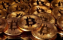 Bitcoin liên tiếp lập kỷ lục, vốn hóa vượt 1.000 tỷ USD