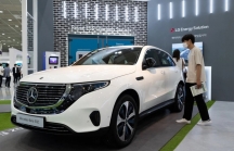 Showroom ôtô ở Trung Quốc trống rỗng vì thiếu xe mẫu