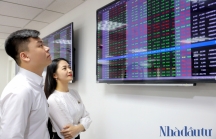 Cổ phiếu khu công nghiệp bứt phá, VN-Index bật tăng 20 điểm