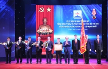 Tổng công ty UDIC đón nhận Huân chương Độc lập hạng Nhất