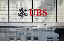 UBS có thể sẽ phải cắt giảm nhân sự sau khi mua lại Credit Suisse