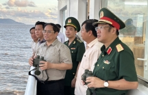 Thủ tướng: Cần có giải pháp lâu dài cho tình hình sạt lở tại Đồng bằng sông Cửu Long
