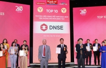 DNSE nhận giải thưởng Top 10 Thương hiệu mạnh – Tiên phong đổi mới sáng tạo
