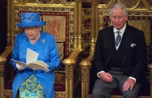 Nữ hoàng Anh đọc diễn văn khai mạc Quốc hội mới
