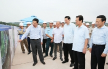 Nguyên Thủ tướng Nguyễn Tấn Dũng thăm dự án lớn ở Hải Phòng, Quảng Ninh