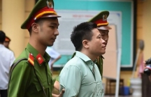 Xét xử đại án Oceanbank: Hà Văn Thắm 'bào chữa' cho Nguyễn Xuân Sơn