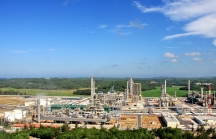 Nhà đầu tư nước ngoài có thể sở hữu 49% nhà máy lọc dầu lớn nhất Việt Nam