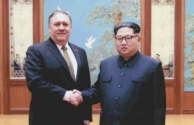 Ông Kim Jong Un cười phá khi ngoại trưởng Mỹ đùa 'vẫn tìm cách giết...'