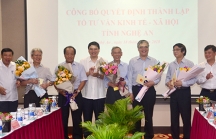 Ông Trương Đình Tuyển làm tổ trưởng tư vấn kinh tế xã hội tỉnh Nghệ An