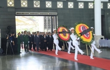 1.500 đoàn trong nước, quốc tế đến viếng Chủ tịch nước Trần Đại Quang