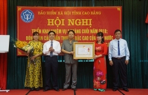 BHXH tỉnh Cao Bằng đón nhận Huân chương Lao động hạng Nhì