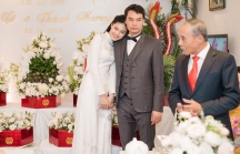 CEO 7X Nguyễn Thành Phương rạng ngời trong lễ ăn hỏi Á hậu Thanh Tú