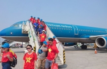 Tăng chuyến bay, mở tour đi Malaysia cổ vũ Việt Nam đá chung kết