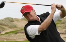 Lợi ích khi bạn chơi golf giống Tổng thống Trump