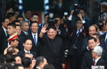 Chủ tịch Kim Jong Un vẫy chào Việt Nam, tàu rời ga Đồng Đăng