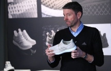 CEO Adidas: 'Tham gia cuộc chiến tiền tệ với Trung Quốc chỉ có thua mà thôi'