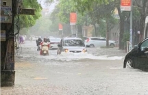 Hàng trăm hộ dân phải sơ tán do mưa lớn ở Thanh Hóa