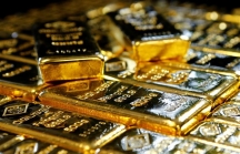 Đổ xô mua vàng khi kinh tế toàn cầu bất ổn