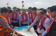 Vụ chìm tàu VietSunIntegrity ở Cần Giờ: Khẩn trương hút 150 tấn dầu khỏi tàu chìm và kiểm tra mẫu nước sông Lòng Tàu