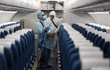 Virus corona 'ăn mòn' ngành hàng không