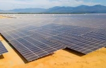 Giá điện mặt trời giảm về hơn 1.640 đồng một kWh